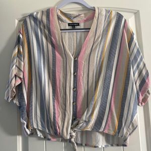 Style Envy Womens Large Tie Waist crop
Multicolor Striped V-Neck Pink Blue